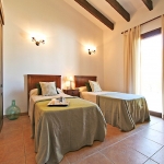 05f22c18-bed8-46e0-af05-abfc1ccdd887.1